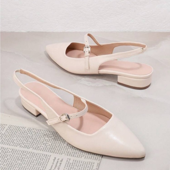 Pointed toe buckle strap slingback mini heeled flats - cream patent faux leather - Picture 6 of 7